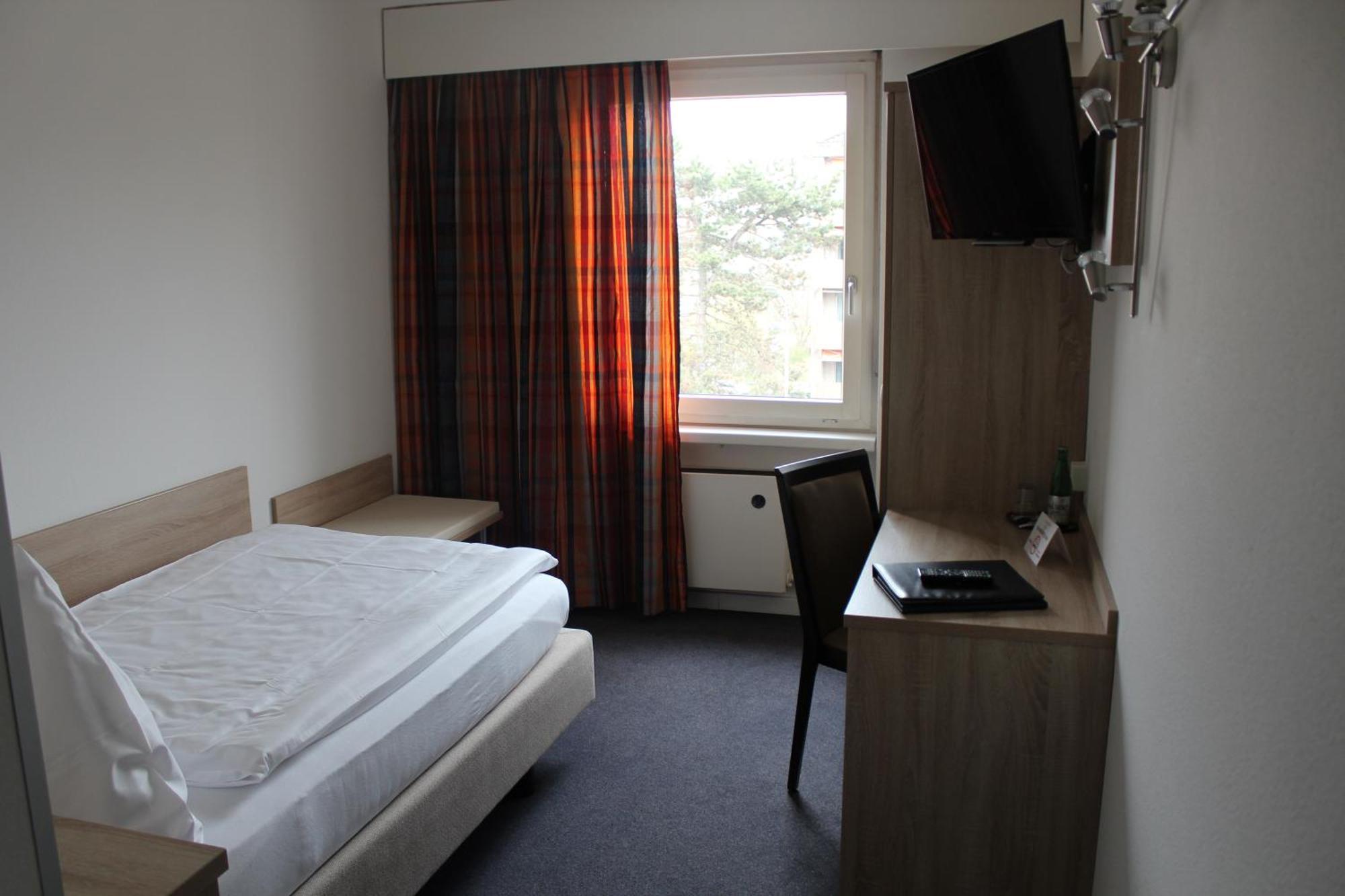Martinshof Hotel Zuchwil Room photo